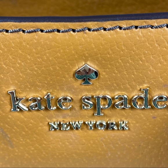 SOLD*** KATE SPADE Thompson Street Sam Satchel - Picture 2 of 16
